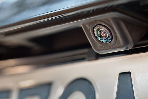 Why Does My Car’s Rearview Camera Looks Cloudy?